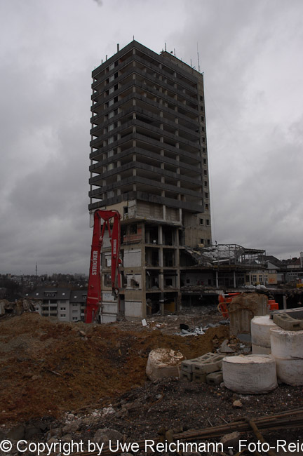 2011_12_04-12.47.44h_0119