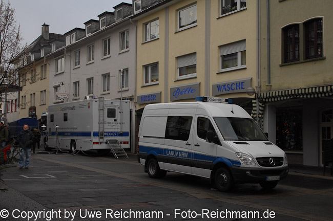 2011_12_18-12.15.38h_0009