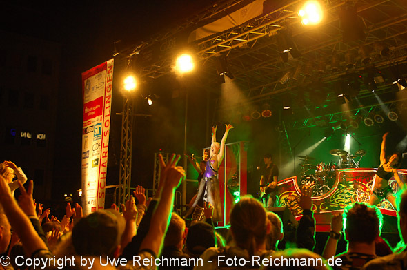 2010_08_13_21.56.36h_0274